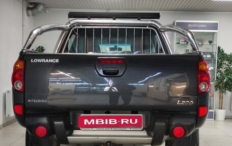 Mitsubishi L200 IV рестайлинг, 2012 год, 1 470 000 рублей, 4 фотография