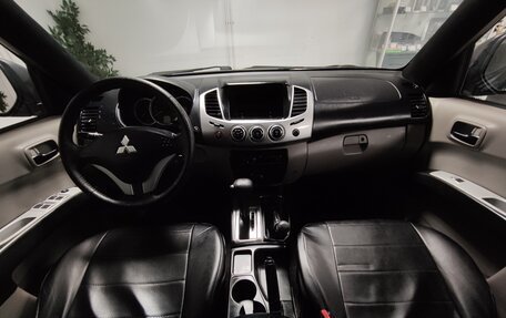 Mitsubishi L200 IV рестайлинг, 2012 год, 1 470 000 рублей, 8 фотография