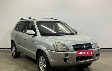 Hyundai Tucson III, 2006 год, 970 000 рублей, 3 фотография