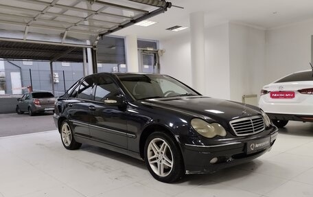 Mercedes-Benz C-Класс, 2000 год, 430 000 рублей, 1 фотография