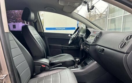 Volkswagen Golf Plus II, 2010 год, 860 000 рублей, 28 фотография