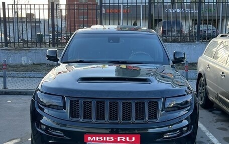 Jeep Grand Cherokee, 2014 год, 5 500 000 рублей, 33 фотография