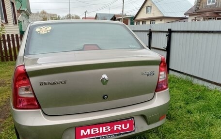 Renault Logan I, 2010 год, 650 000 рублей, 3 фотография