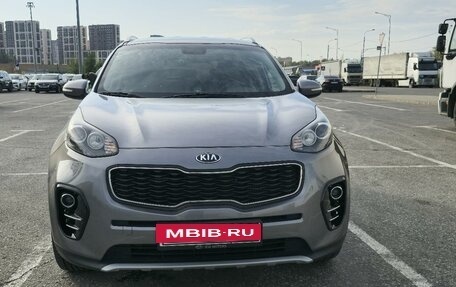 KIA Sportage IV рестайлинг, 2018 год, 2 350 000 рублей, 2 фотография