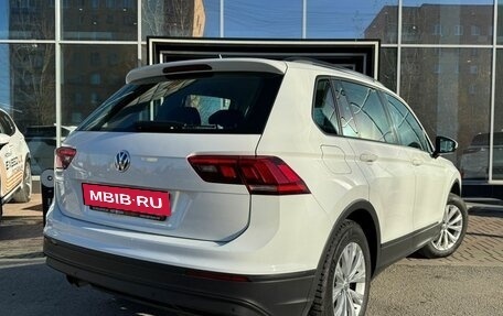 Volkswagen Tiguan II, 2020 год, 2 459 000 рублей, 5 фотография