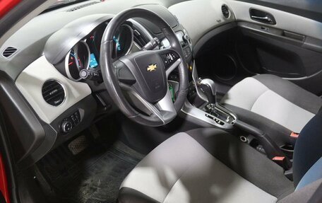 Chevrolet Cruze II, 2013 год, 900 000 рублей, 15 фотография