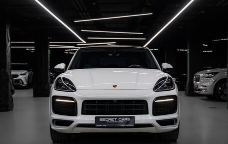 Porsche Cayenne III, 2021 год, 12 590 000 рублей, 2 фотография