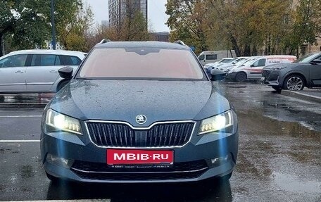 Skoda Superb III рестайлинг, 2016 год, 2 750 000 рублей, 3 фотография