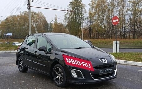 Peugeot 308 II, 2011 год, 619 000 рублей, 3 фотография