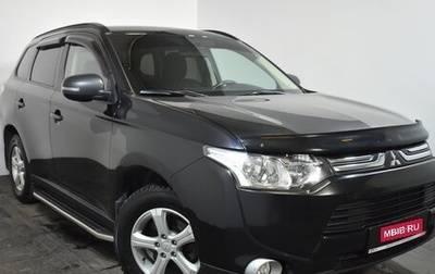 Mitsubishi Outlander III рестайлинг 3, 2012 год, 1 399 000 рублей, 1 фотография