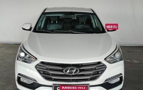 Hyundai Santa Fe III рестайлинг, 2017 год, 2 345 000 рублей, 2 фотография