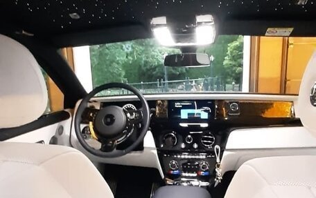 Rolls-Royce Phantom VIII, 2020 год, 117 000 000 рублей, 10 фотография