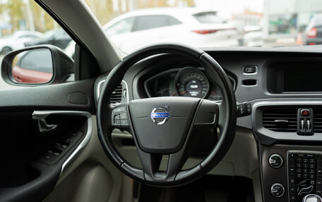 Volvo V40 Cross Country I, 2014 год, 1 504 000 рублей, 10 фотография