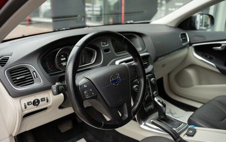 Volvo V40 Cross Country I, 2014 год, 1 504 000 рублей, 21 фотография