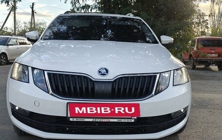 Skoda Octavia, 2018 год, 2 450 000 рублей, 3 фотография