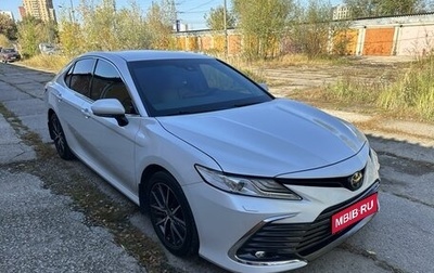 Toyota Camry, 2021 год, 3 650 000 рублей, 1 фотография