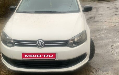 Volkswagen Polo VI (EU Market), 2012 год, 660 000 рублей, 2 фотография