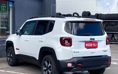 Jeep Renegade I рестайлинг, 2021 год, 2 170 000 рублей, 8 фотография