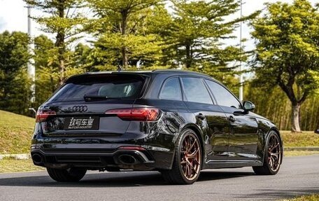 Audi RS 4, 2021 год, 8 450 000 рублей, 4 фотография