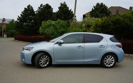 Lexus CT I рестайлинг, 2011 год, 1 699 000 рублей, 2 фотография