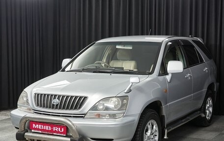 Toyota Harrier, 1999 год, 909 000 рублей, 1 фотография