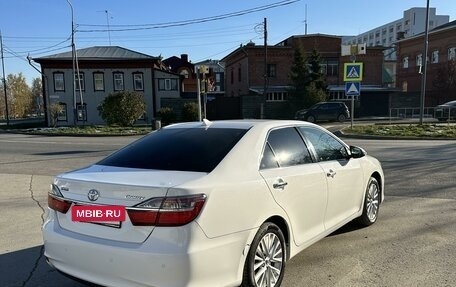 Toyota Camry, 2015 год, 2 650 000 рублей, 2 фотография