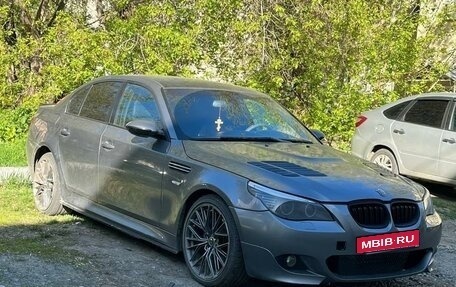 BMW 5 серия, 2007 год, 1 700 000 рублей, 4 фотография