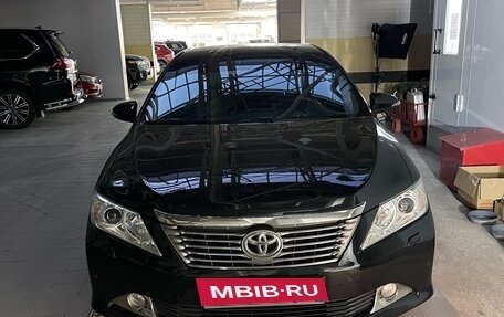 Toyota Camry, 2013 год, 1 999 000 рублей, 2 фотография