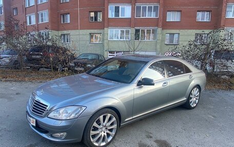 Mercedes-Benz S-Класс, 2006 год, 1 350 000 рублей, 3 фотография