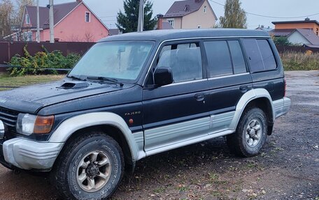 Mitsubishi Pajero III рестайлинг, 1995 год, 220 000 рублей, 3 фотография