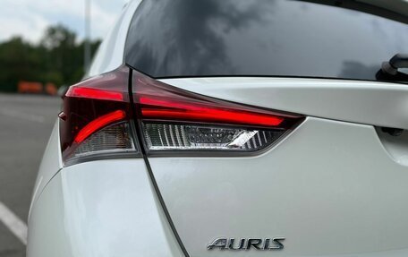 Toyota Auris II, 2017 год, 1 575 000 рублей, 7 фотография