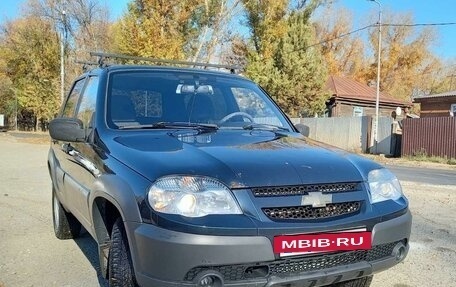 Chevrolet Niva I рестайлинг, 2011 год, 424 000 рублей, 2 фотография