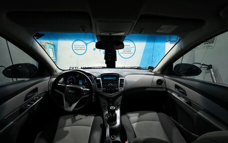 Chevrolet Cruze II, 2009 год, 710 000 рублей, 12 фотография