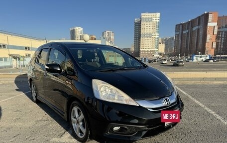 Honda Fit Shuttle I рестайлинг, 2013 год, 1 250 000 рублей, 29 фотография