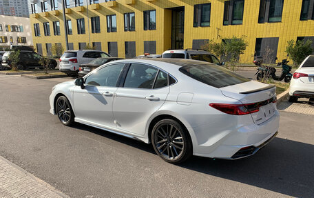 Toyota Camry, 2024 год, 5 700 000 рублей, 3 фотография