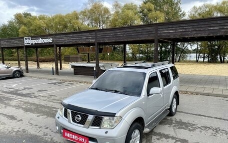 Nissan Pathfinder, 2005 год, 1 180 000 рублей, 3 фотография