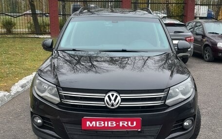 Volkswagen Tiguan I, 2011 год, 1 120 000 рублей, 2 фотография