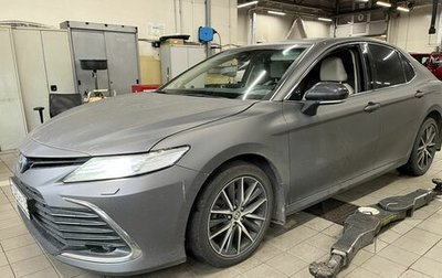 Toyota Camry, 2021 год, 3 395 000 рублей, 1 фотография