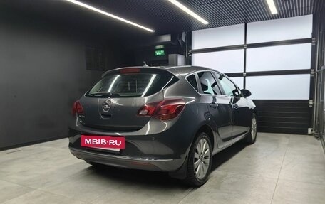 Opel Astra J, 2012 год, 915 000 рублей, 2 фотография