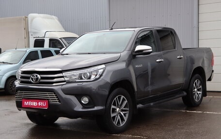 Toyota Hilux VIII, 2015 год, 2 399 990 рублей, 1 фотография