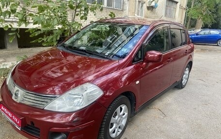 Nissan Tiida, 2008 год, 800 000 рублей, 1 фотография