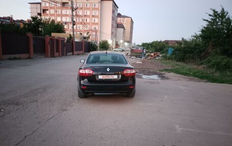 Renault Fluence I, 2011 год, 380 000 рублей, 2 фотография