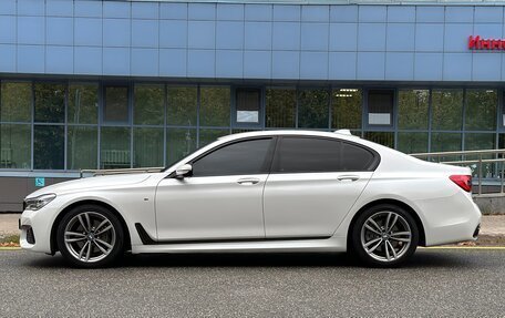 BMW 7 серия, 2018 год, 4 590 000 рублей, 4 фотография