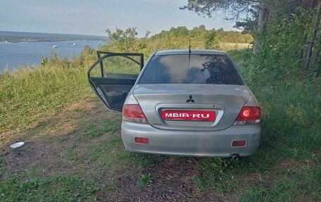 Mitsubishi Lancer IX, 2004 год, 350 000 рублей, 3 фотография