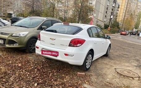 Chevrolet Cruze II, 2012 год, 800 000 рублей, 4 фотография