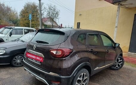 Renault Kaptur I рестайлинг, 2018 год, 2 000 000 рублей, 3 фотография