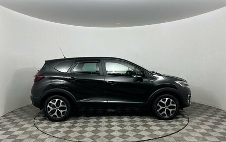 Renault Kaptur I рестайлинг, 2018 год, 1 839 000 рублей, 4 фотография