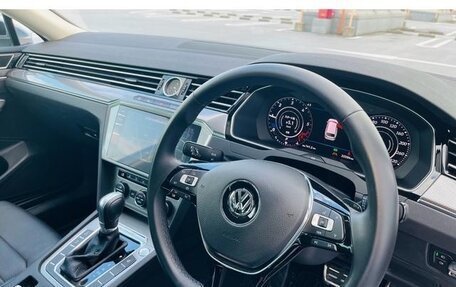 Volkswagen Passat B8 рестайлинг, 2019 год, 2 500 000 рублей, 11 фотография