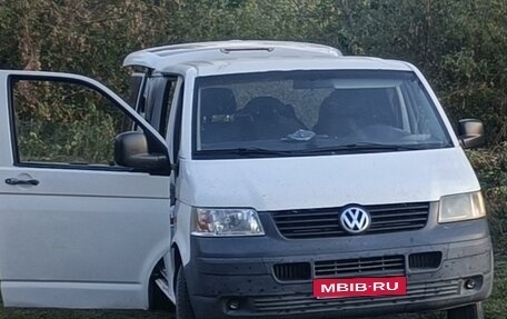 Volkswagen Transporter T5 рестайлинг, 2006 год, 1 030 000 рублей, 2 фотография