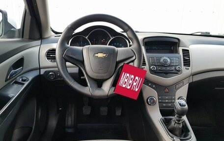 Chevrolet Cruze II, 2012 год, 949 000 рублей, 5 фотография